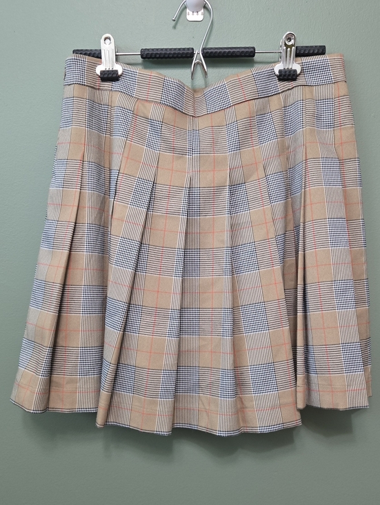 bagatelle Dresses & Skirts - Bagatelle Beige Plaid Pleated Skirt with Subtle Red Accents Sz L